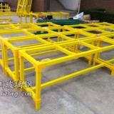 深圳業際光電訂購一批玻璃鋼貨架