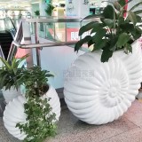 深圳北站玻璃鋼海螺花盆創意組合景觀裝飾花器