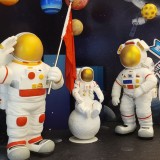 玻璃鋼卡通航天太空人雕塑擺件