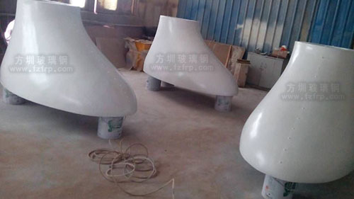 玻璃鋼裝飾燈罩工廠生產圖