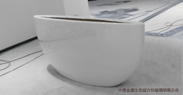中德金屬生態城展廳玻璃鋼展示臺