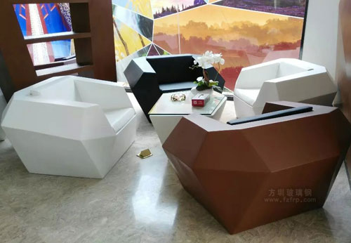 菱形沙發