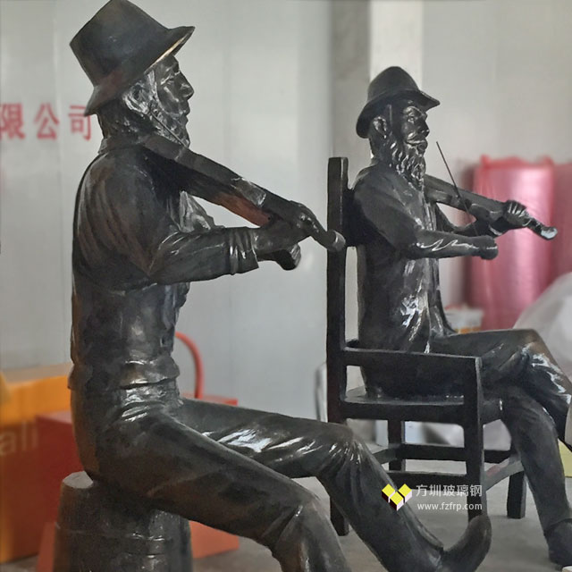 玻璃鋼仿銅人物雕塑裝飾長春新華聯開業慶典