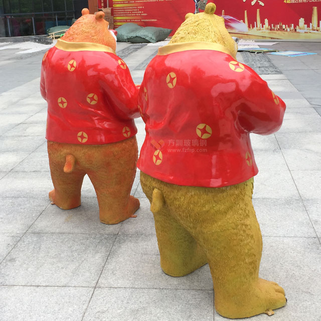 玻璃鋼仿真寫實類雕塑表面雕刻精致硅膠模制作