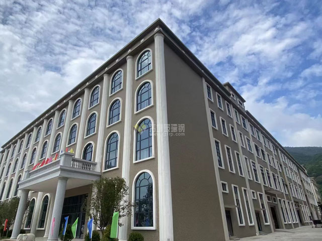玻璃鋼羅馬柱裝飾東莞企業大樓外墻歐式風格