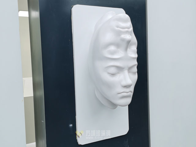 玻璃鋼人物頭像抽象雕塑裝飾深圳安全教育基地墻壁