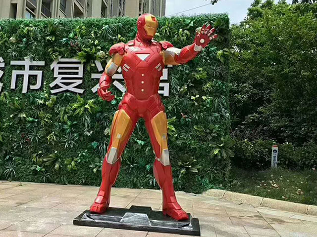 澳門玻璃鋼動漫人物雕塑